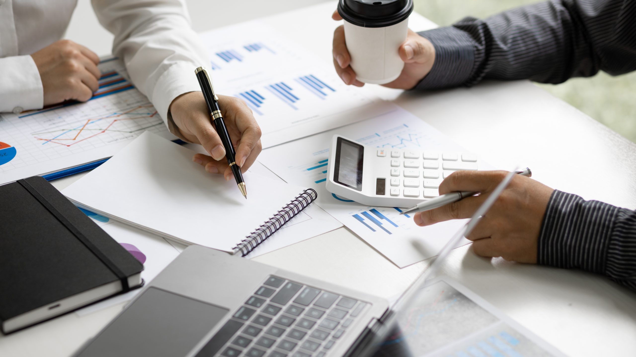 ماهي أنواع برامج المحاسبة ومهامها؟ - فكرة للبرمجيات